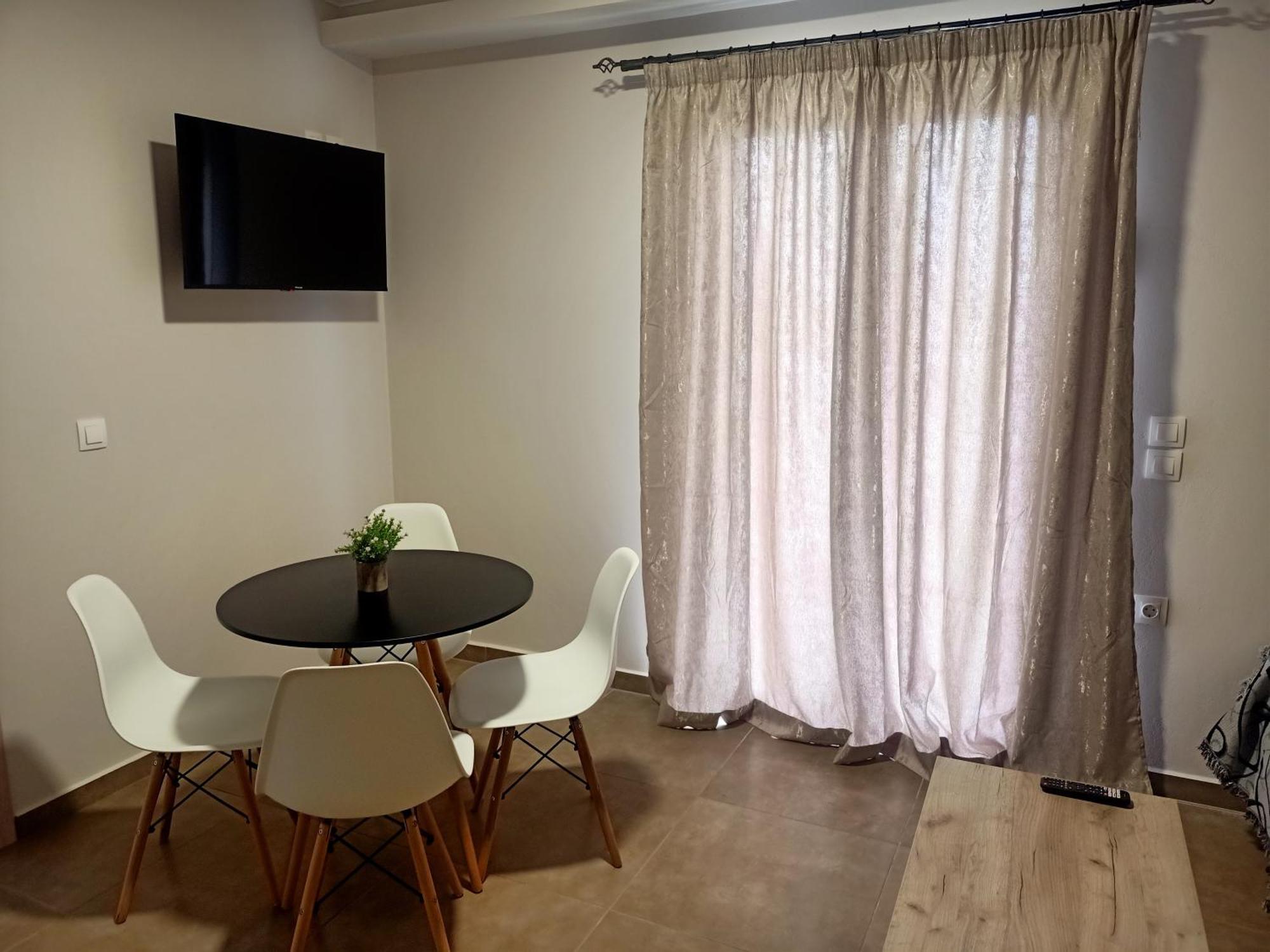 Almiriki Studios & Apartments Alykes  Rum bild